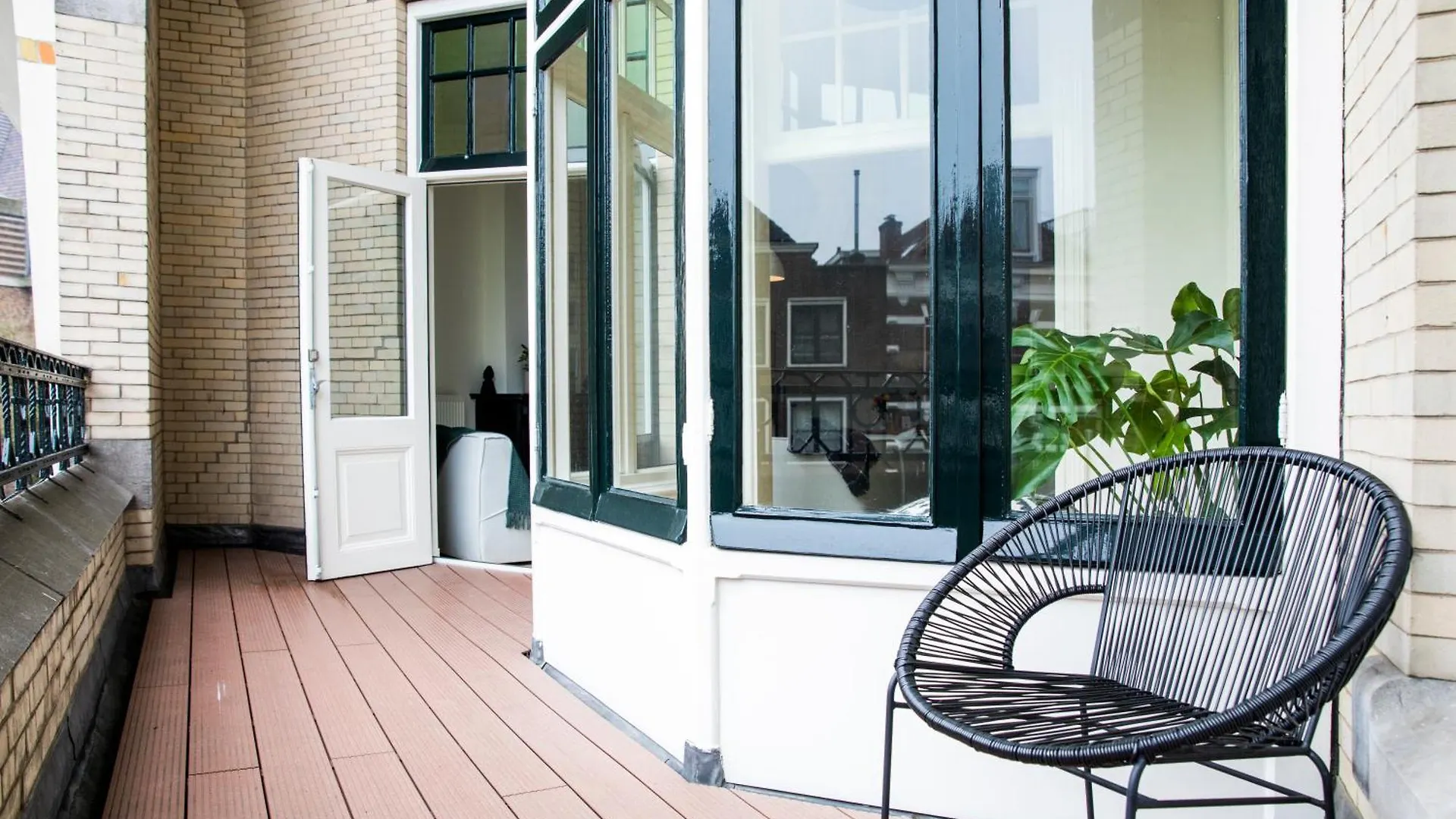 Sleeping Beauties - Neude Apartments Utrecht Netherlands